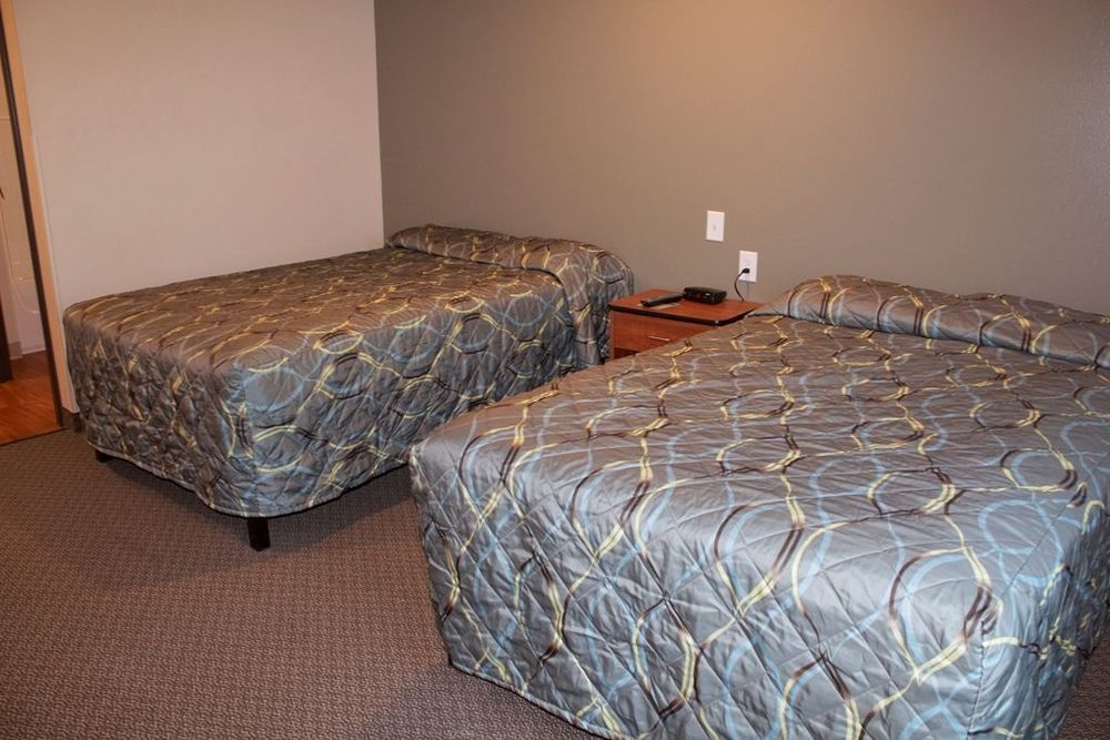 Suburban Studios Watford City Chambre photo