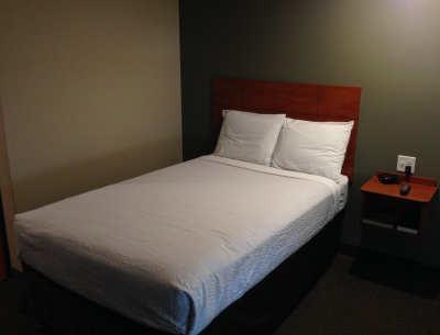 Suburban Studios Watford City Extérieur photo